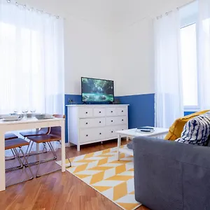 https://toffee-suite-gioberti.hotelitalianriviera.com