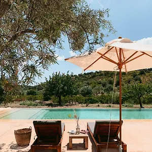 Iuta Farm Vakantieboerderij Noto